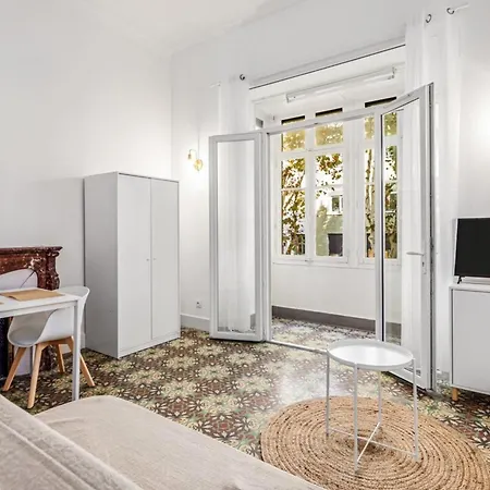 Apartment 4 - Centre Historique - Patio - Clim